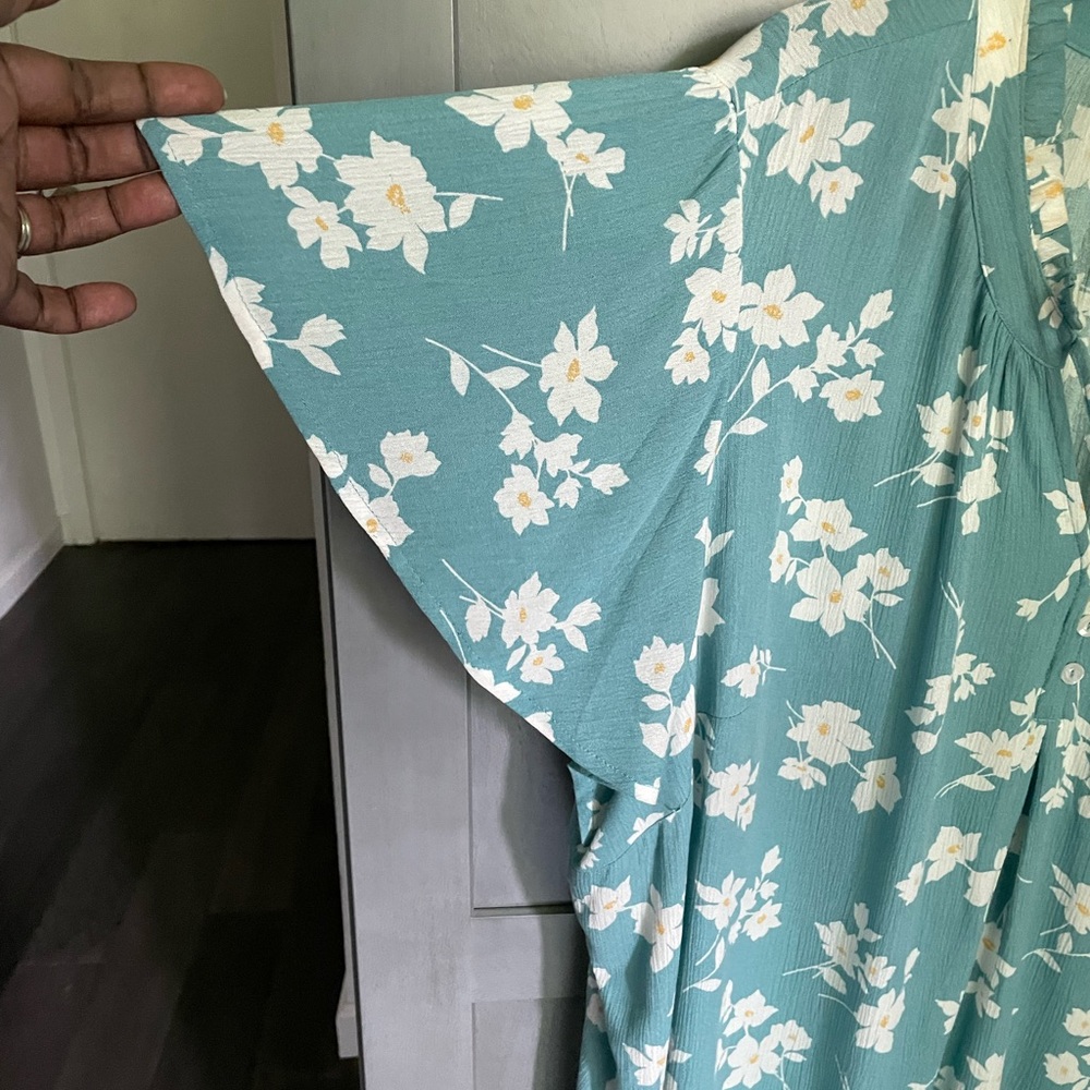 Blouse - Picture 3 of 5